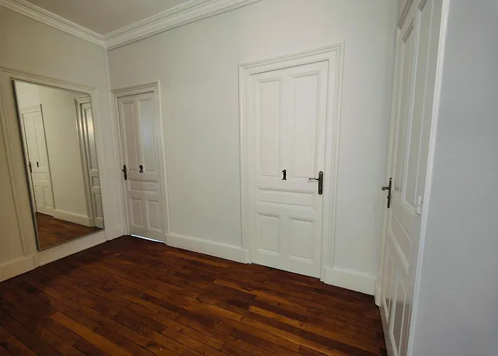 Self-Checkin Town House - Rooms To Rent In A Beautiful Modern Town House - Not A Hotel - Location De Chambres Avec Arrivee En Autonomie - Extra Fee For Sheets And Towels - Private Parking - Check Your Plateform Inbox And Follow Check-In Instructions
