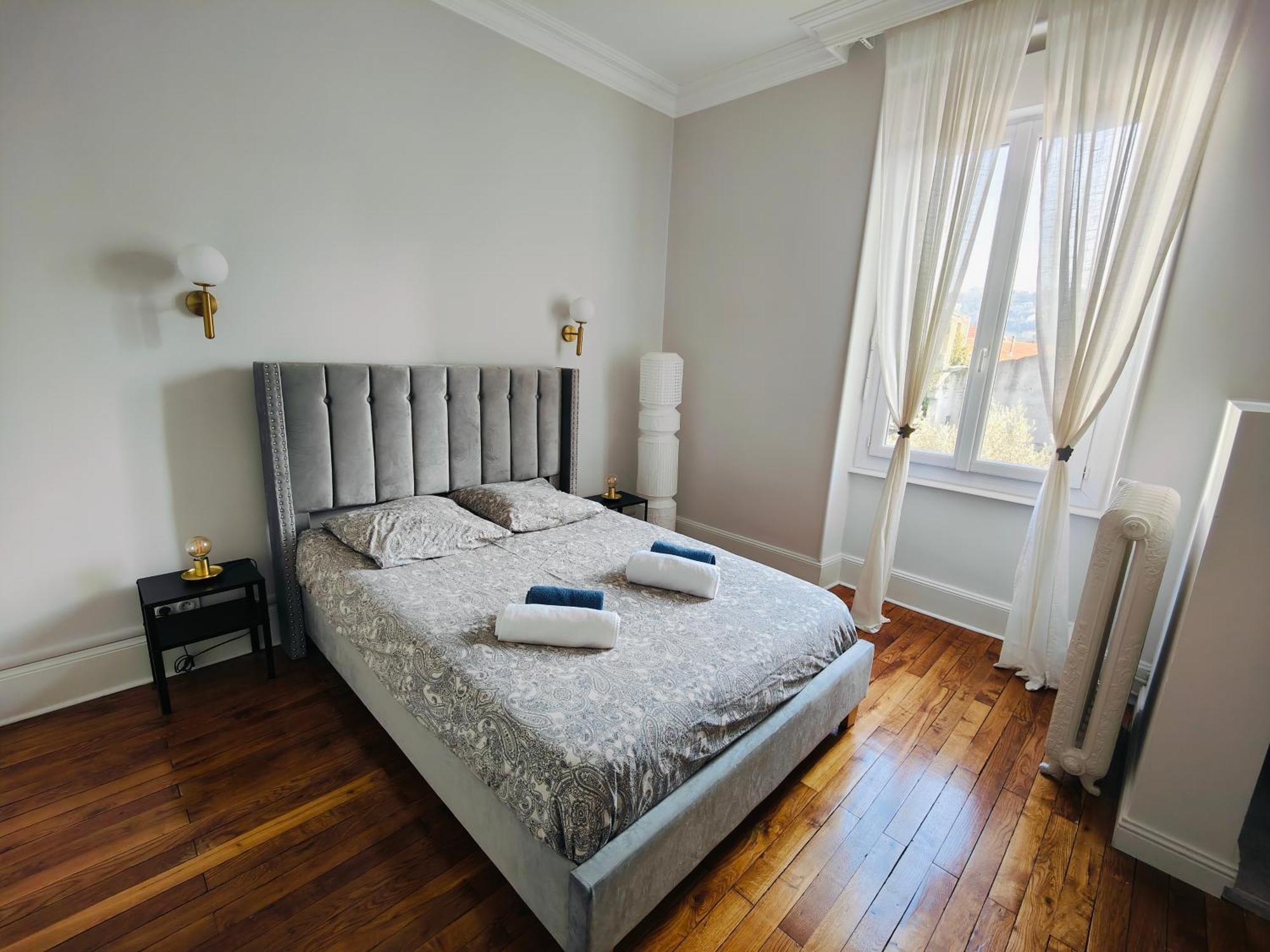 Self-checkin Town House - To Rent In A Beautiful Modern Town House - Not A - Location De Avec Arrivee En Autonomie - Extra Fee For Sheets And Towels - Private Parking - Check Your Plateform Inbox And Follow Check-in Instructions Privatunterkunft Saint-Romain-en-Gal